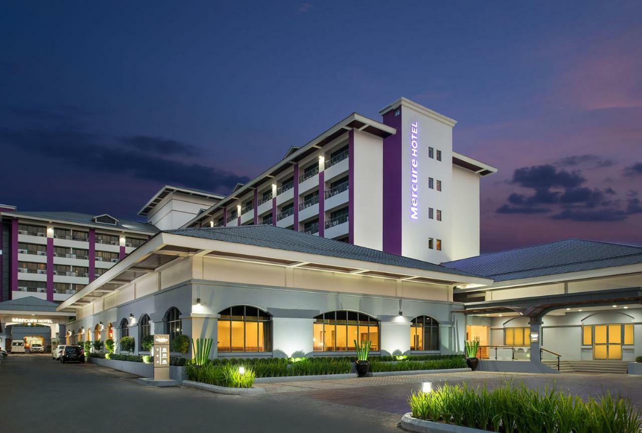 Mercure Kaba Aye Hotel 4*