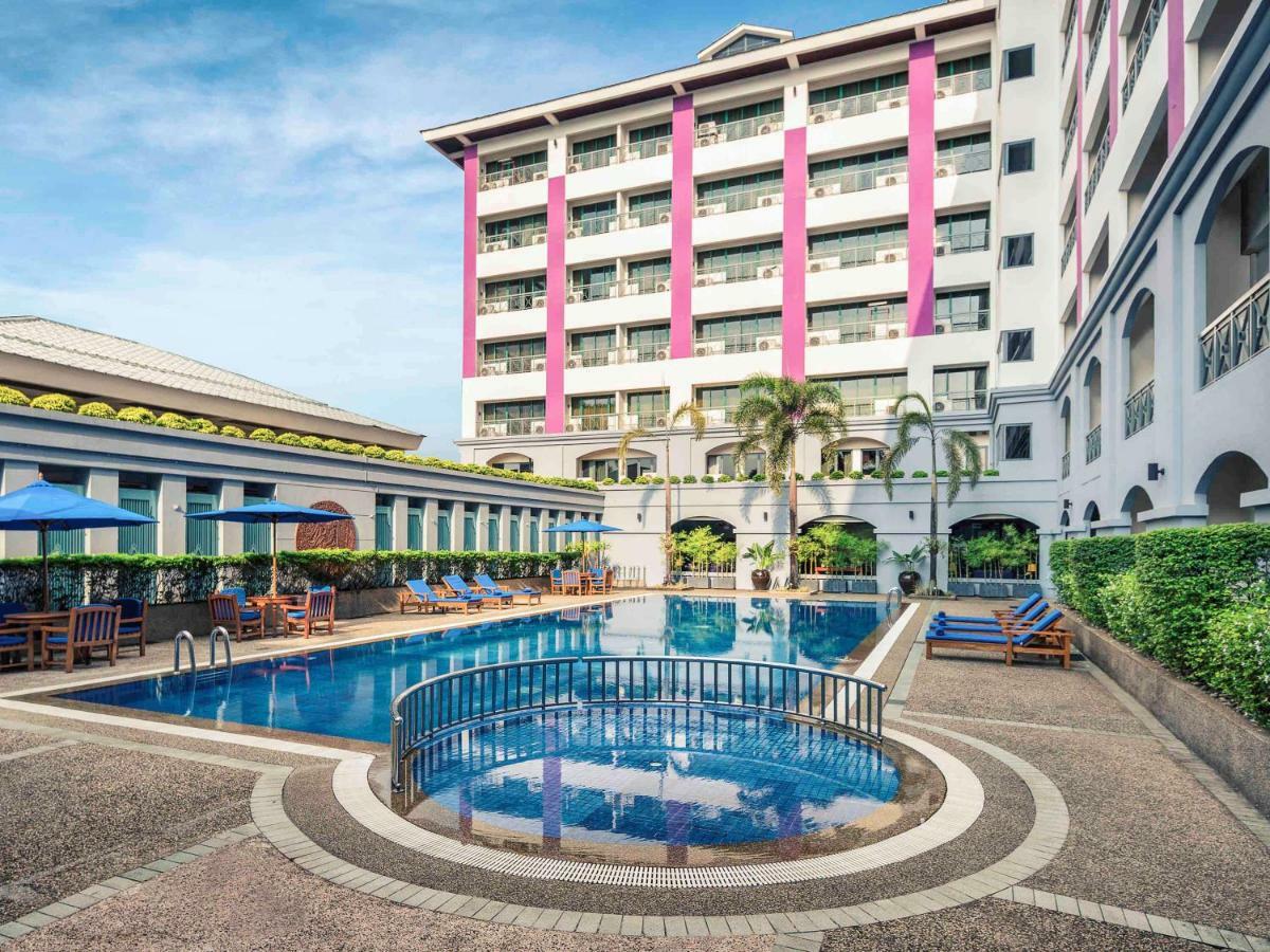 Mercure Kaba Aye Hotel