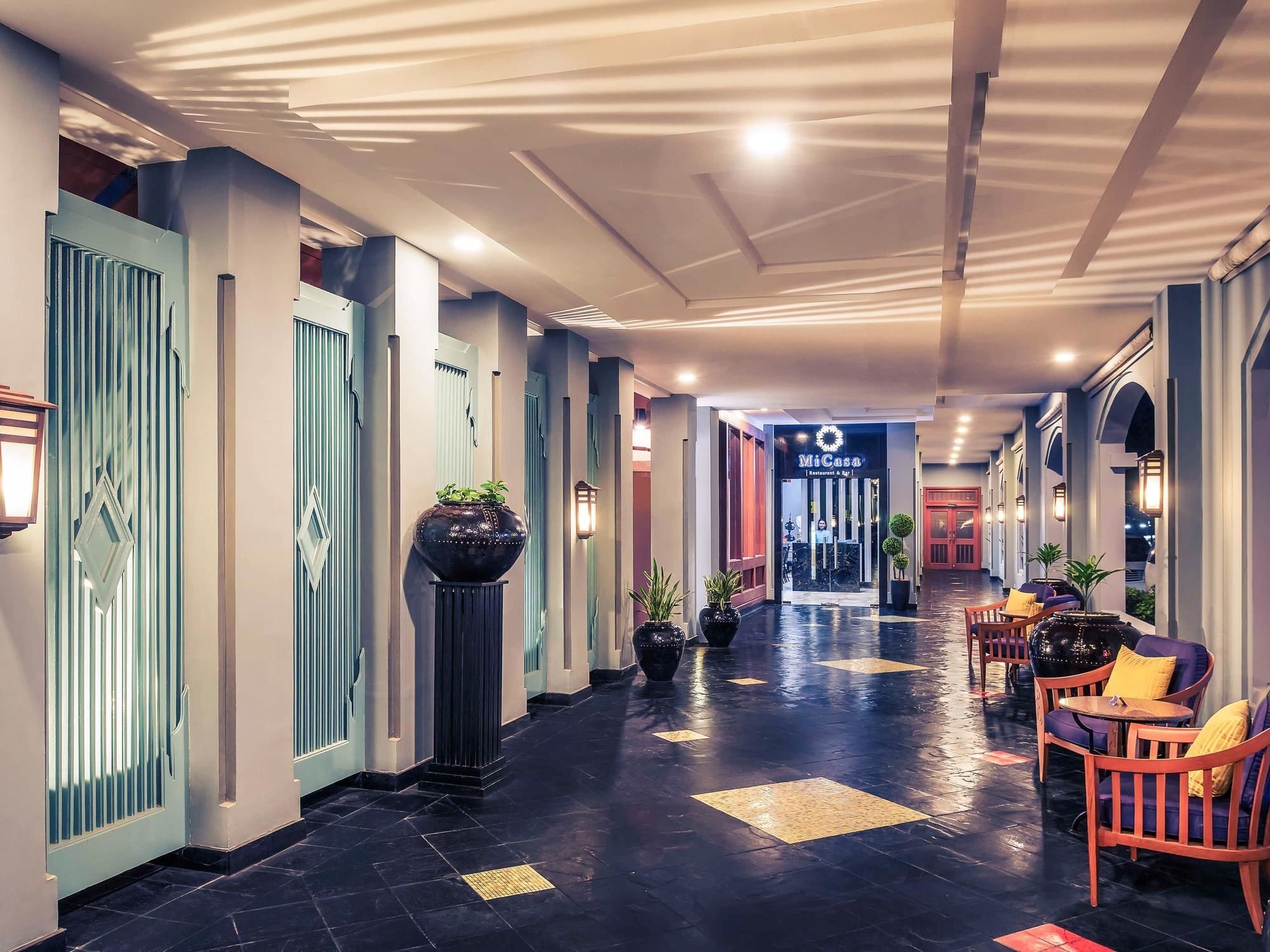 Mercure Kaba Aye 4* Yangon